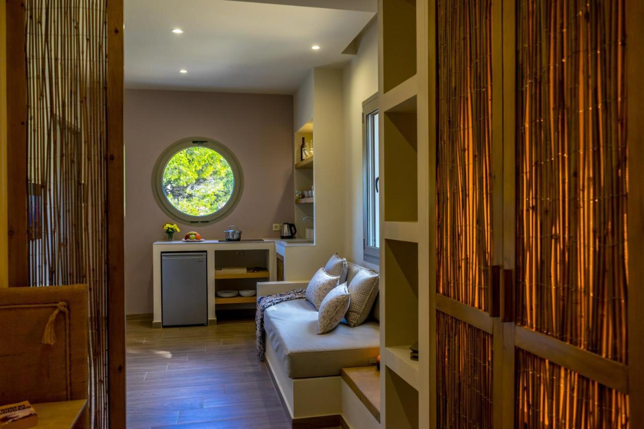 Forest Resort Suites Skiathos Трулос Экстерьер фото