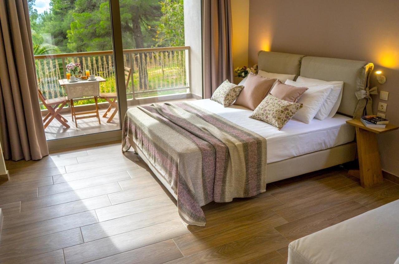 Forest Resort Suites Skiathos Трулос Экстерьер фото